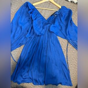 Elegant Blue Long Sleeve Dress